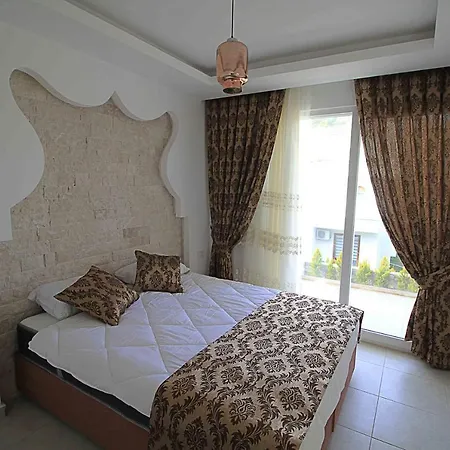 Silver Yunus Villa, Oezel Havuzlu, フェティエ